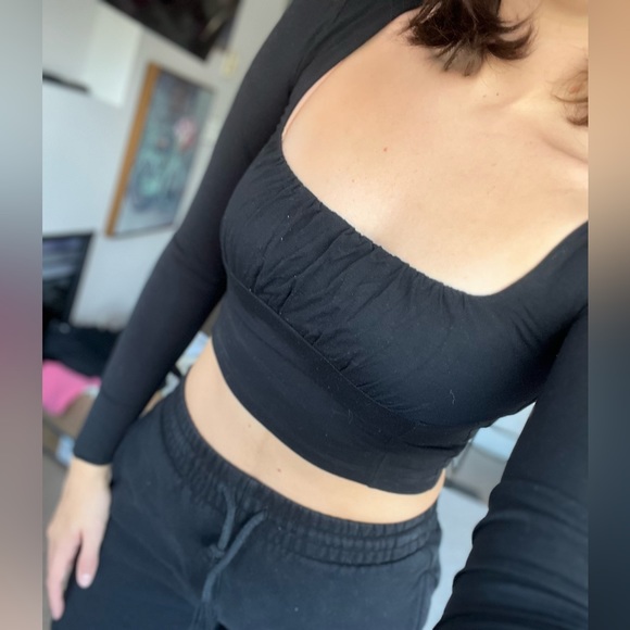 Black Orbit Long Sleeve 🖤 - Picture 7 of 7